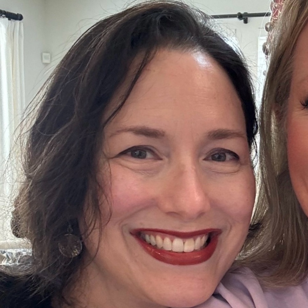 Meet your Posher, Lisa